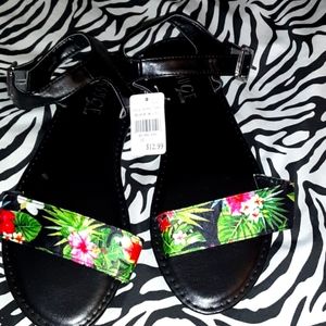 ROUGE BY HELIUM SANDAL